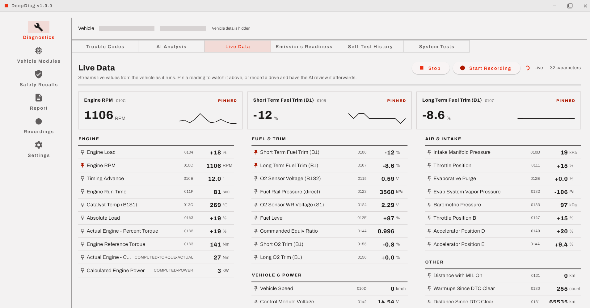 Live Data tab with pinned readings charted above grouped sensor values